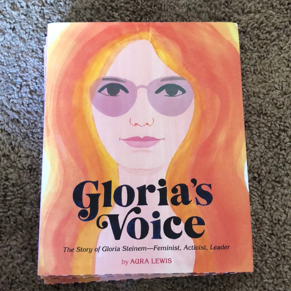 Glorias voice